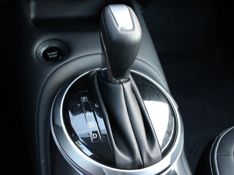 Vehicle Image 35