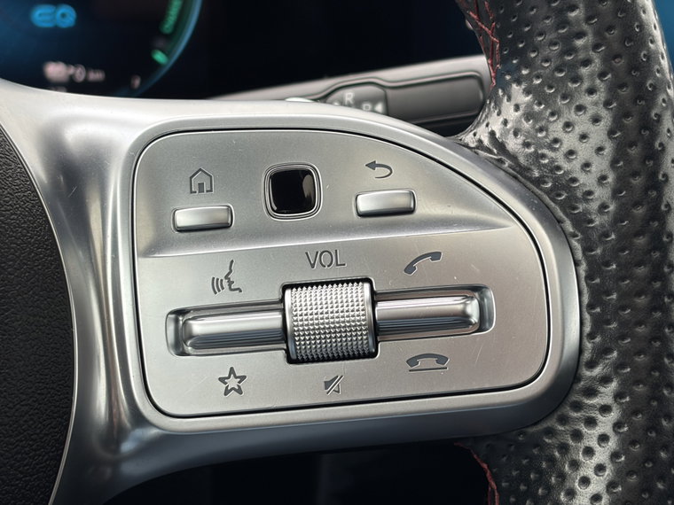 Vehicle Image 40
