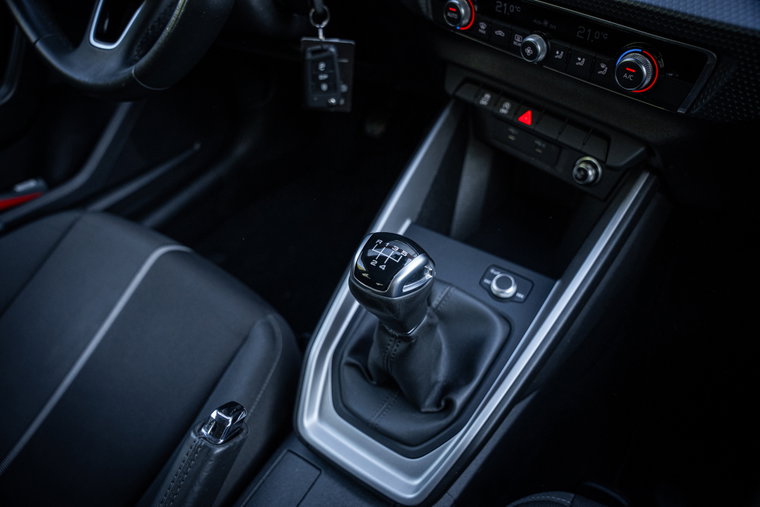 Vehicle Image 50