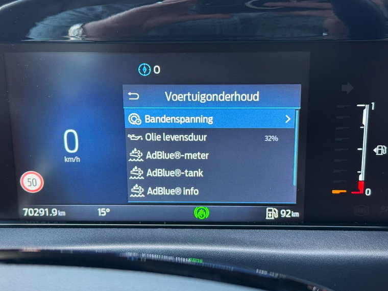 Vehicle Image 36