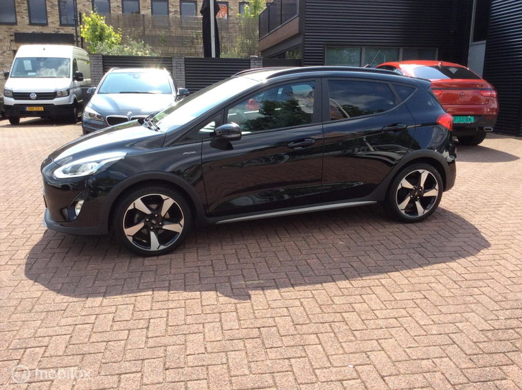 Vehicle Image 45