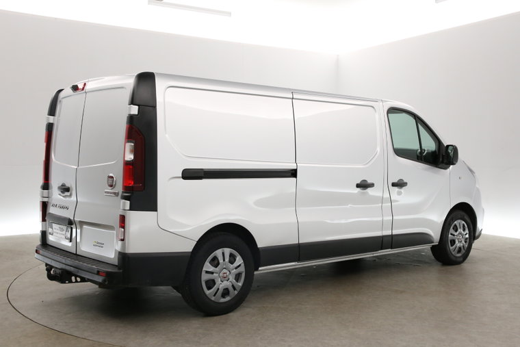 Vehicle Image 27