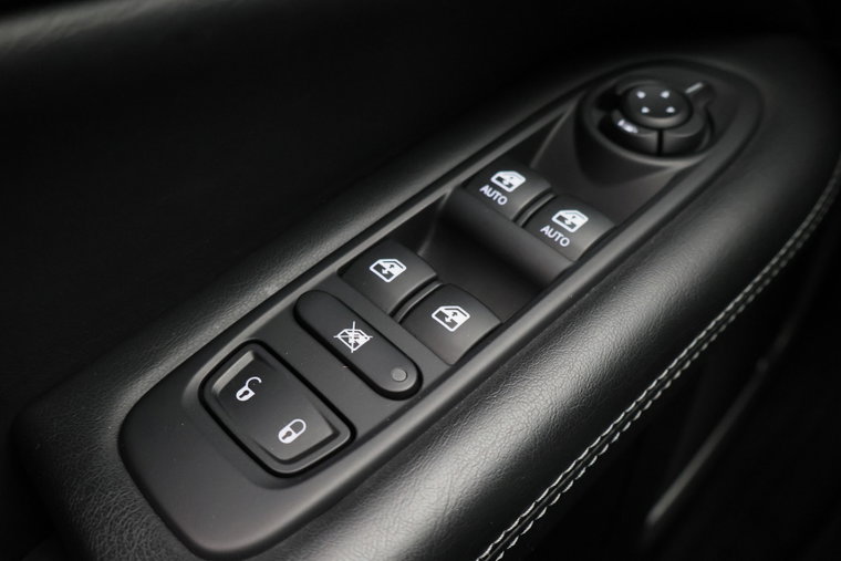 Vehicle Image 33