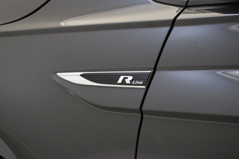 Vehicle Image 33