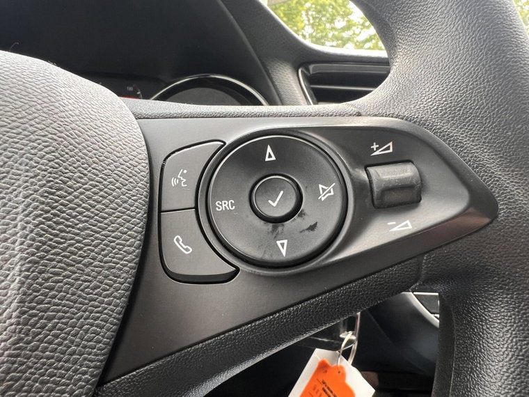 Vehicle Image 34