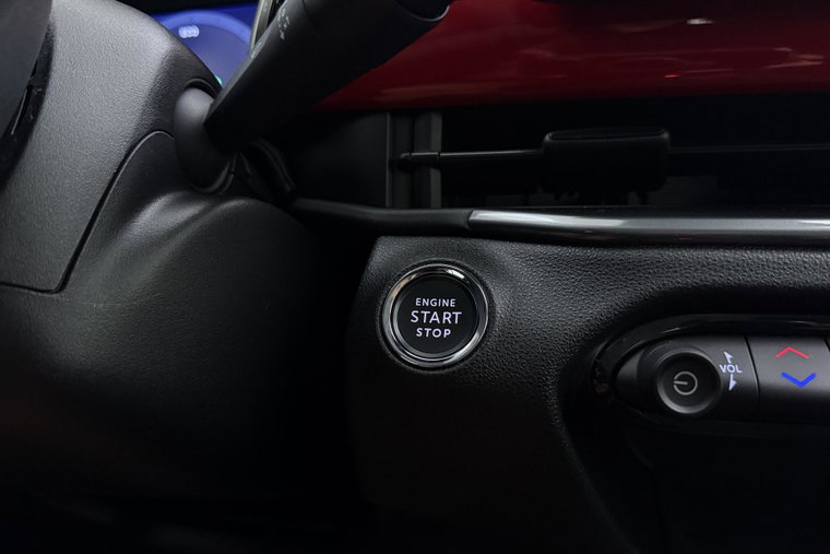 Vehicle Image 22