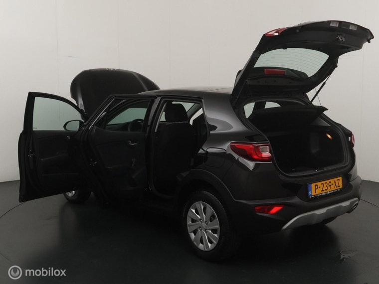 Vehicle Image 19