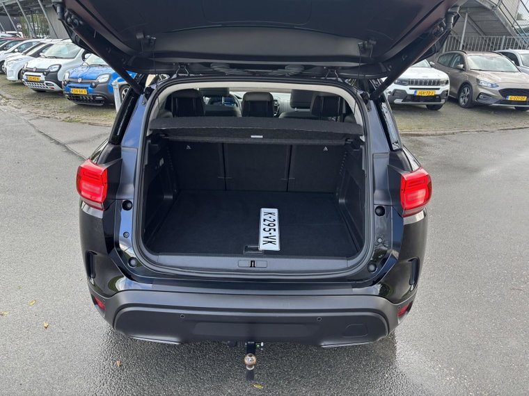 Vehicle Image 37