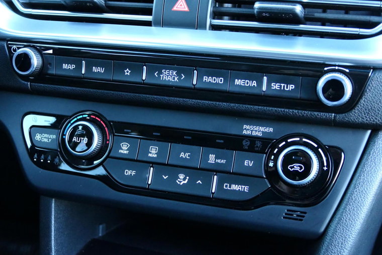 Vehicle Image 26