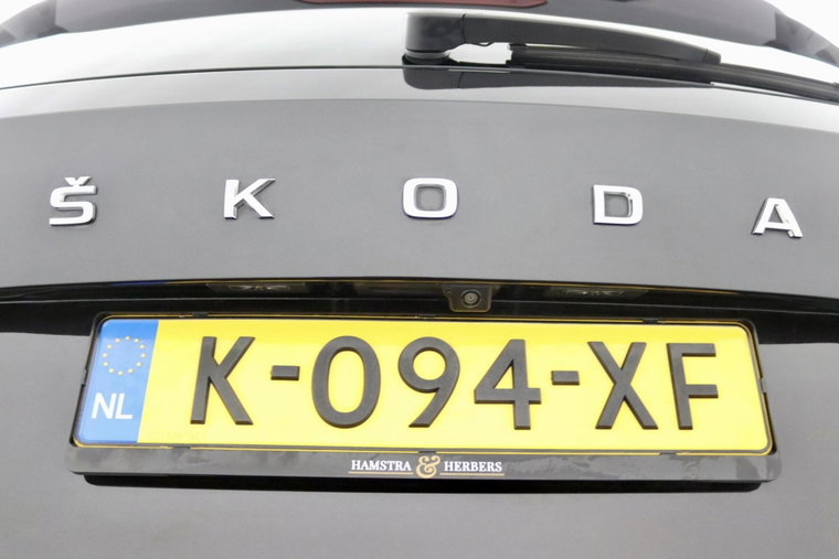Vehicle Image 35