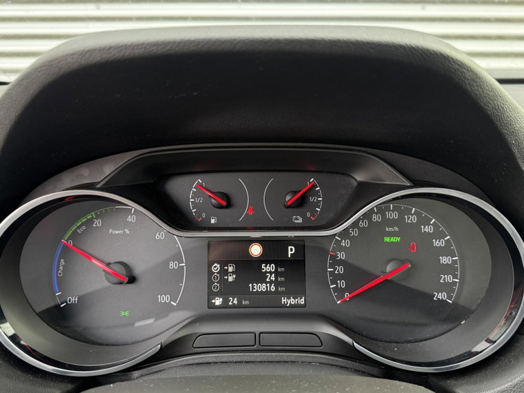 Vehicle Image 16