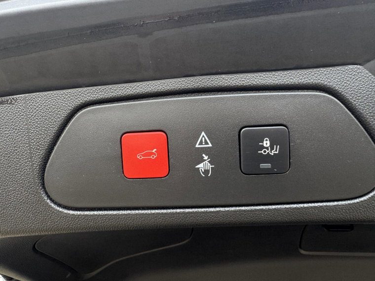 Vehicle Image 41