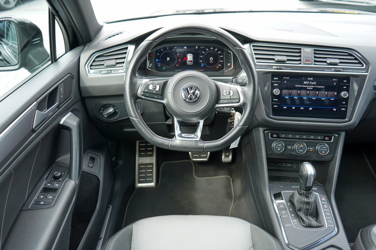 Vehicle Image 19