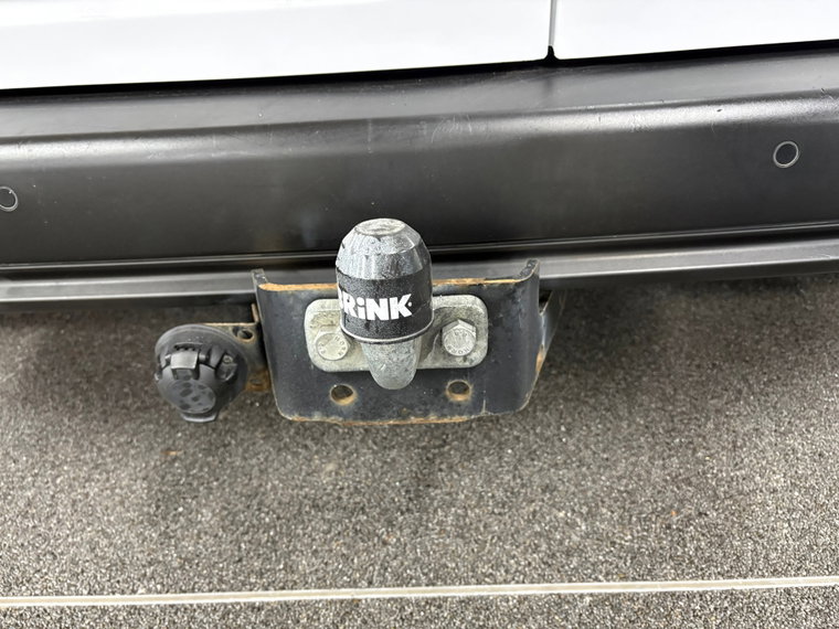 Vehicle Image 36