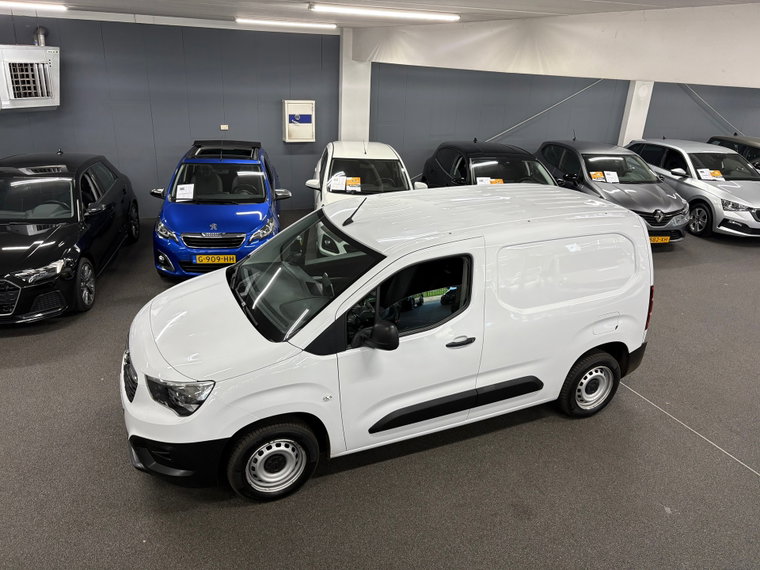 Vehicle Image 39
