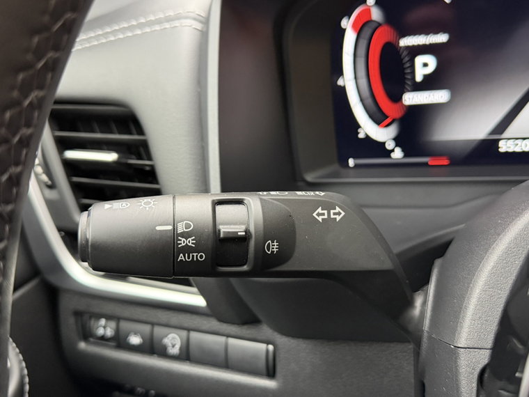 Vehicle Image 23