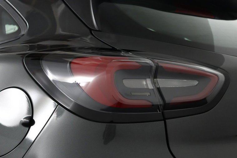 Vehicle Image 35