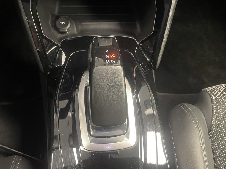 Vehicle Image 38