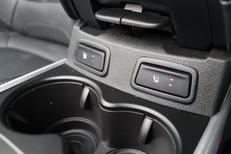 Vehicle Image 24