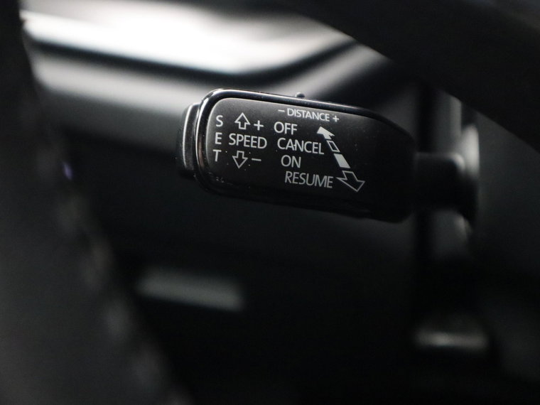 Vehicle Image 42