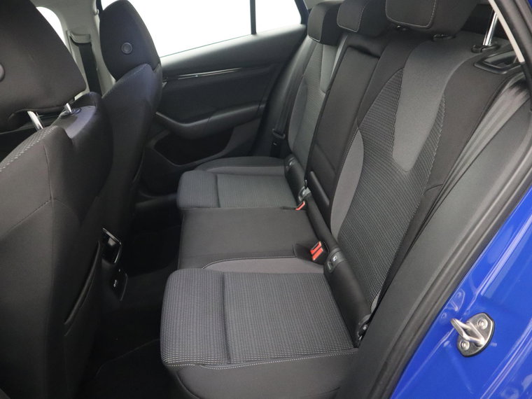 Vehicle Image 45