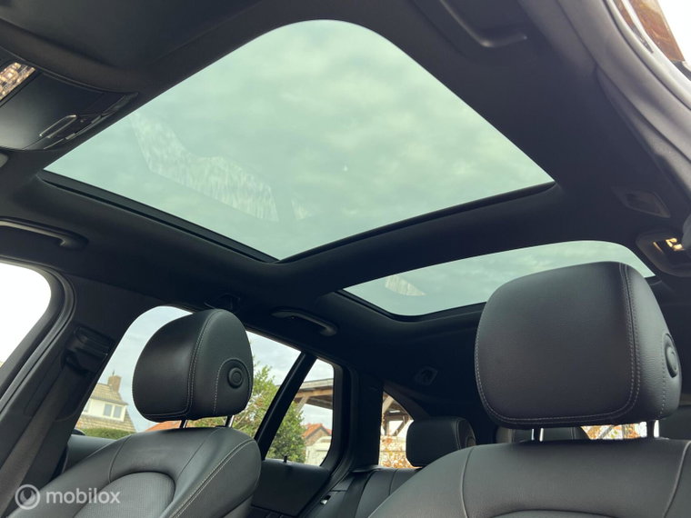 Vehicle Image 45