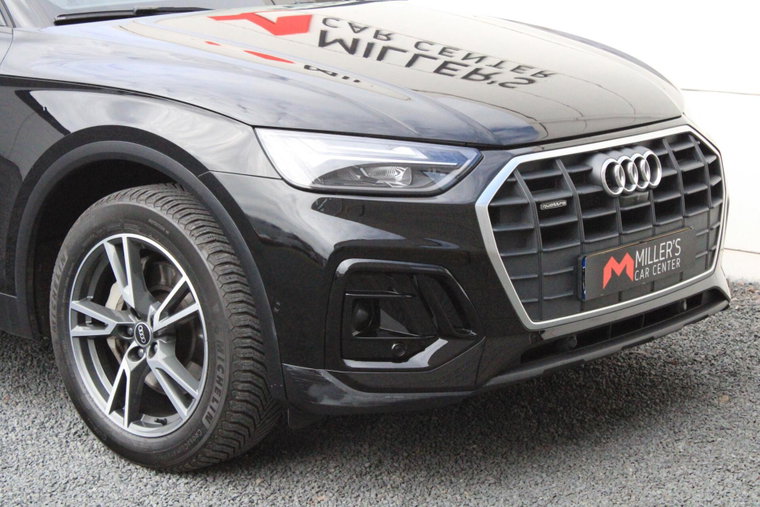 Vehicle Image 8