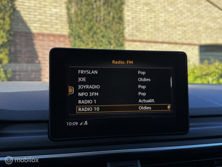 Vehicle Image 26