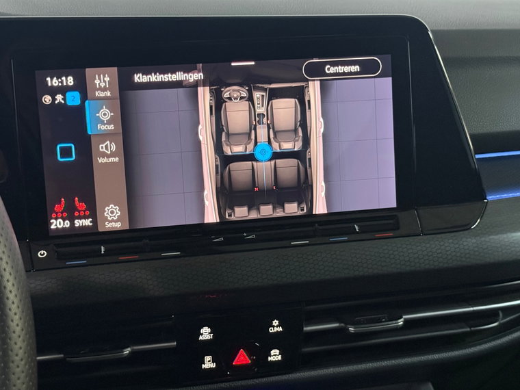 Vehicle Image 30