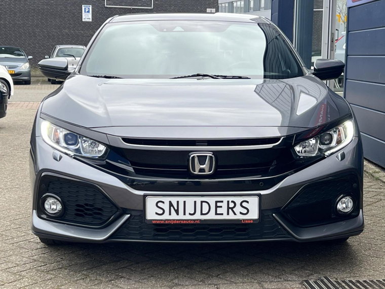 Vehicle Image 18