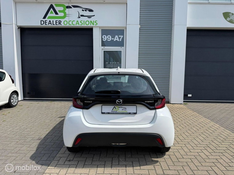 Vehicle Image 5