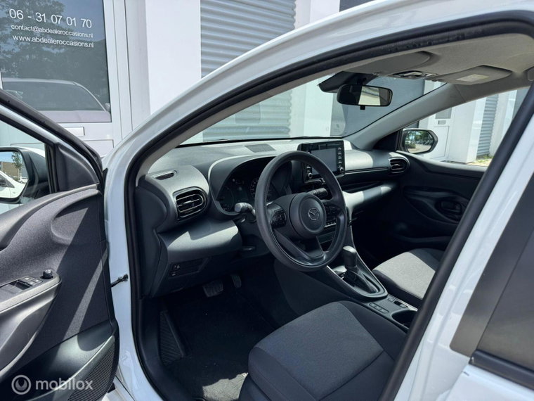 Vehicle Image 10