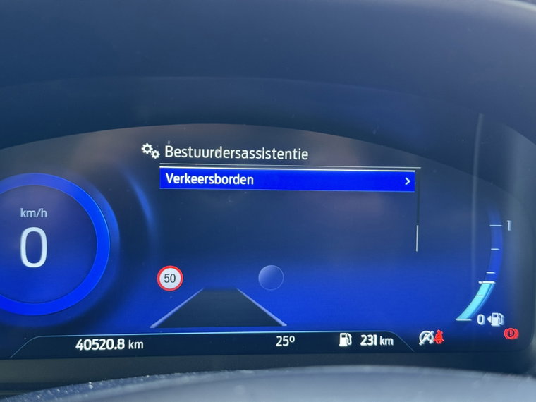 Vehicle Image 33