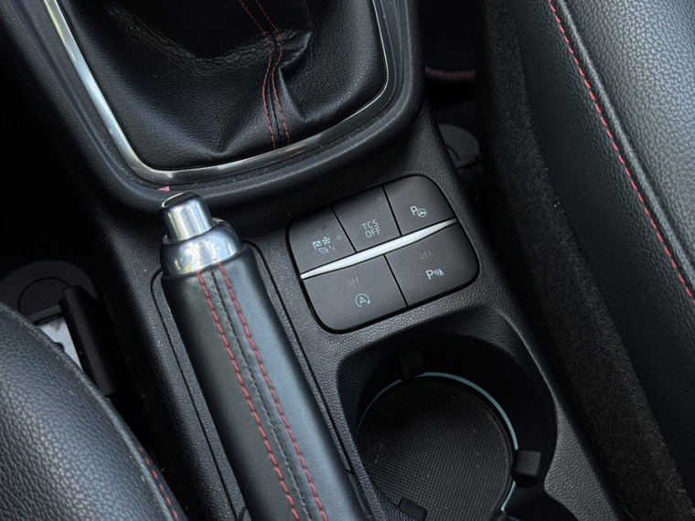 Vehicle Image 36