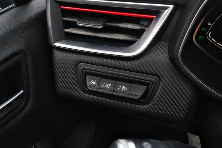 Vehicle Image 28
