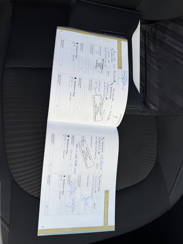 Vehicle Image 37