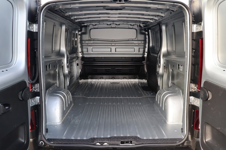Vehicle Image 19