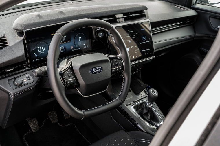 Vehicle Image 19
