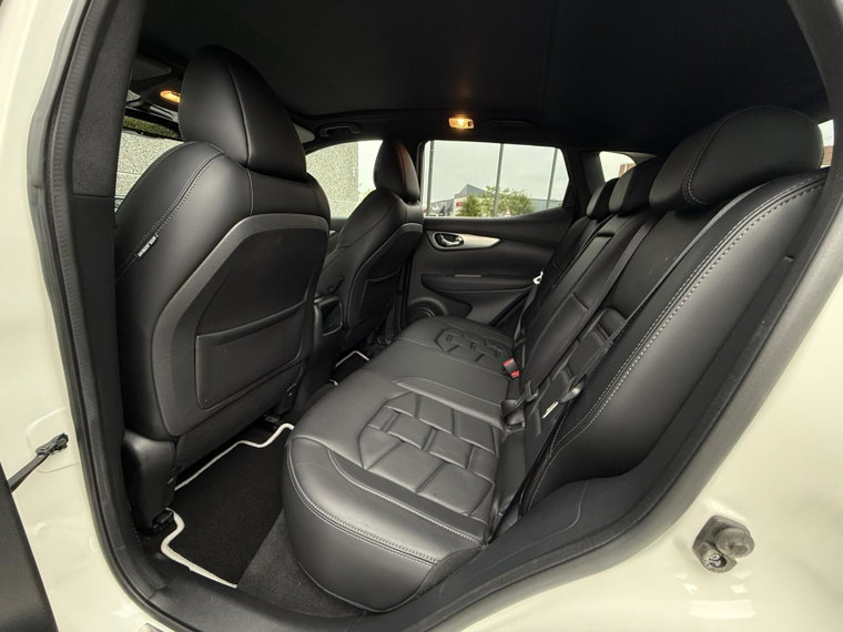 Vehicle Image 39