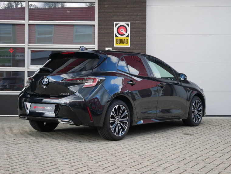 Vehicle Image 12