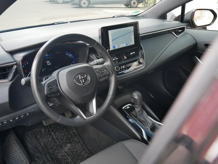 Vehicle Image 10