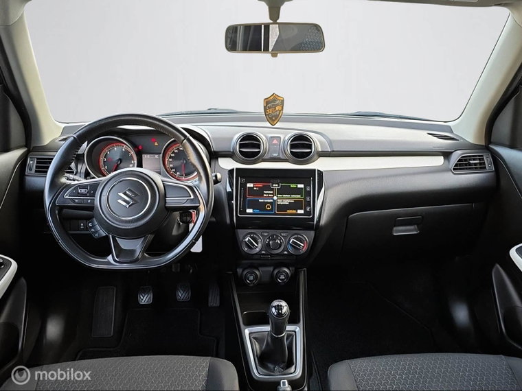 Vehicle Image 14