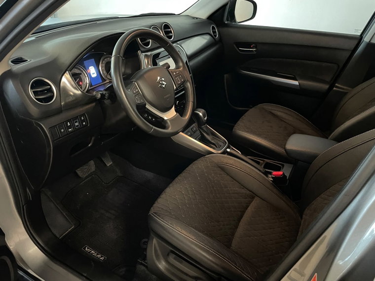 Vehicle Image 21