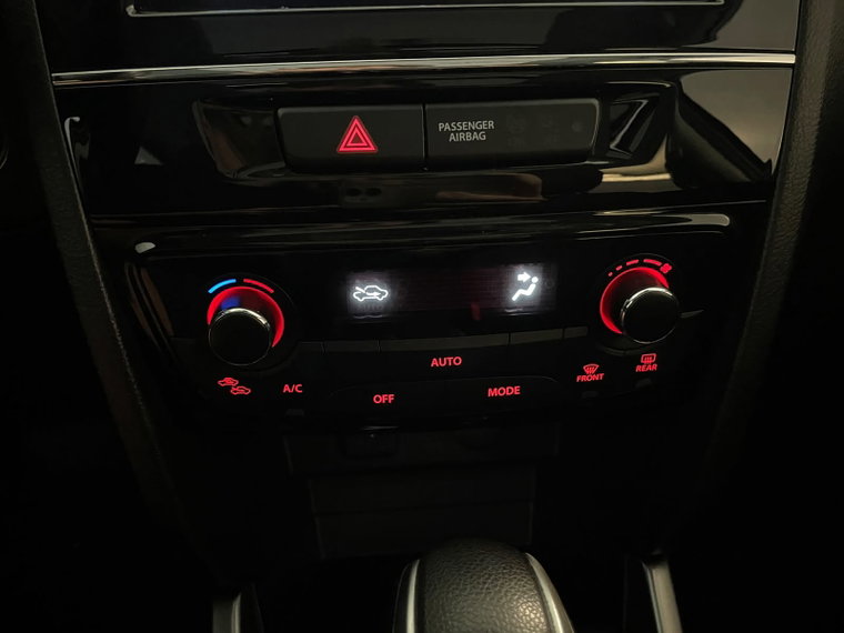 Vehicle Image 33