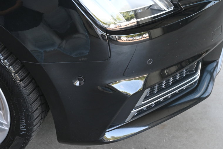 Vehicle Image 36