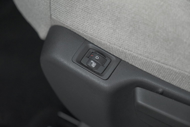 Vehicle Image 24