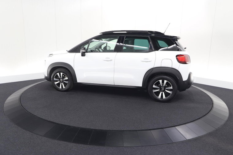 Vehicle Image 36