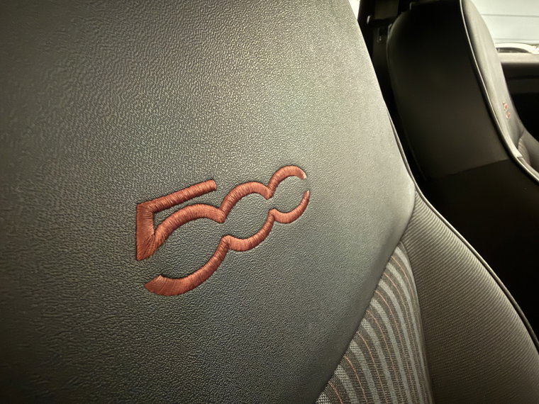 Vehicle Image 37