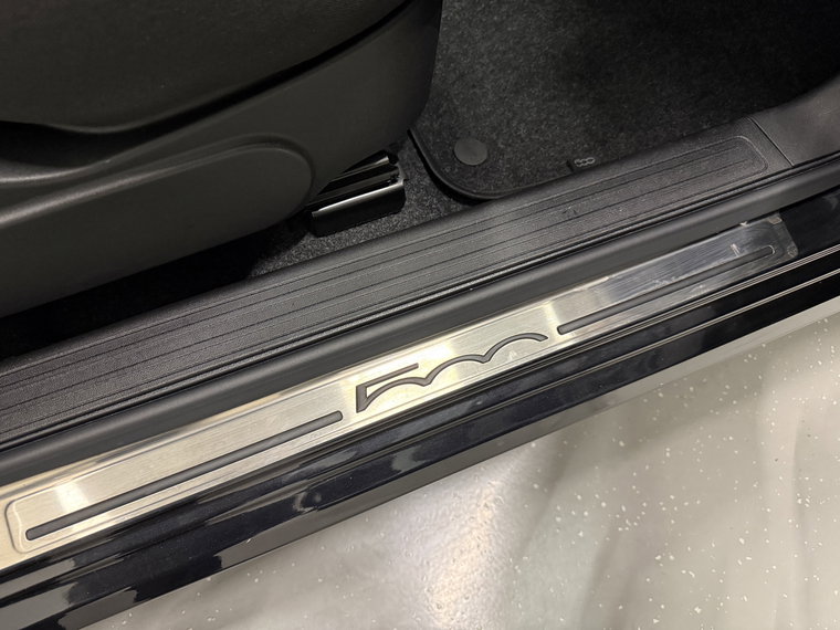 Vehicle Image 39