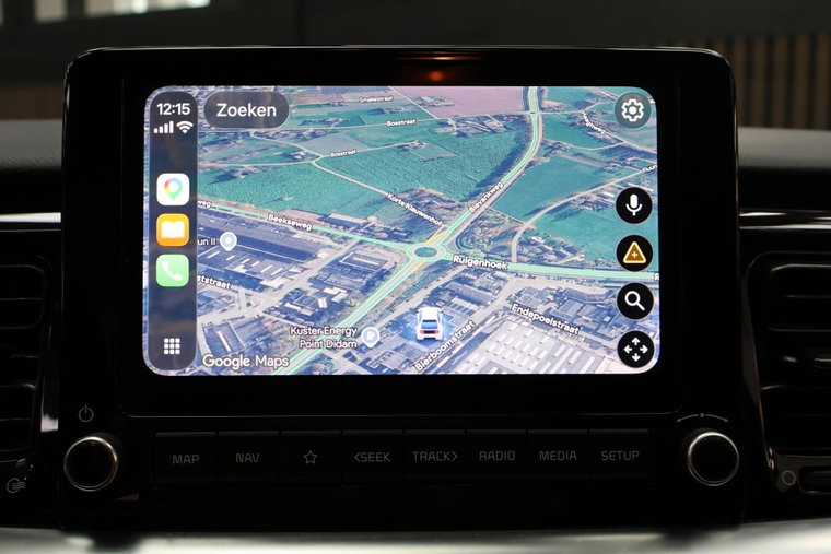 Vehicle Image 11